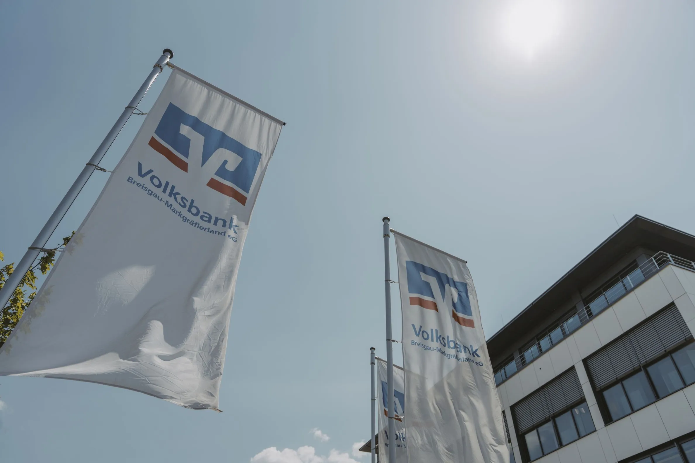 Titelbild Geschäftsbericht Volksbank Breisgau-Markgräflerland